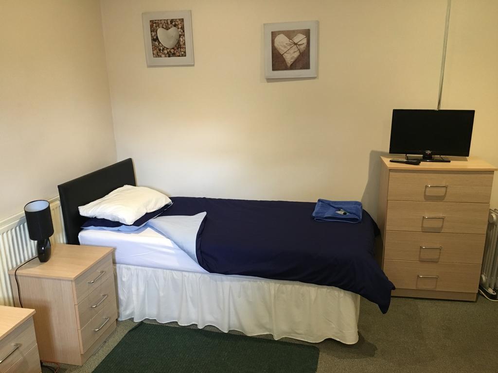 Duke Of Edinburgh Hotel Swindon Zewnętrze zdjęcie