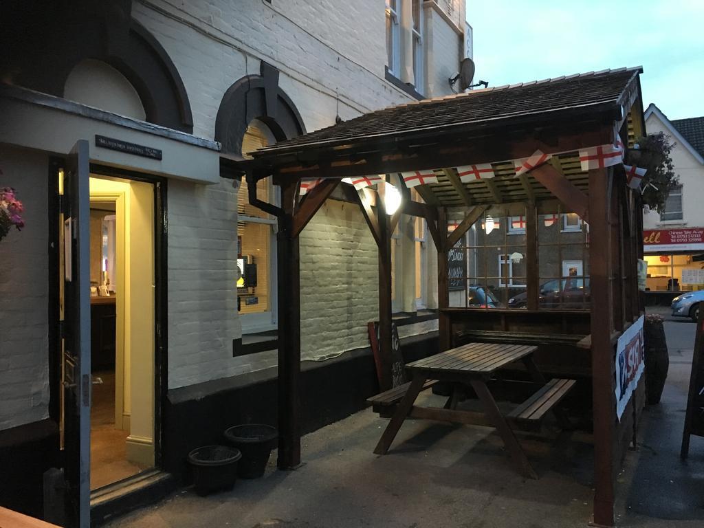 Duke Of Edinburgh Hotel Swindon Zewnętrze zdjęcie