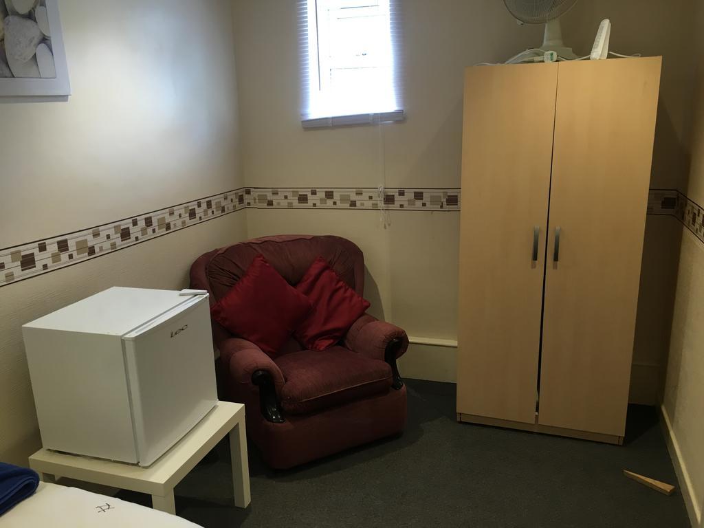 Duke Of Edinburgh Hotel Swindon Zewnętrze zdjęcie