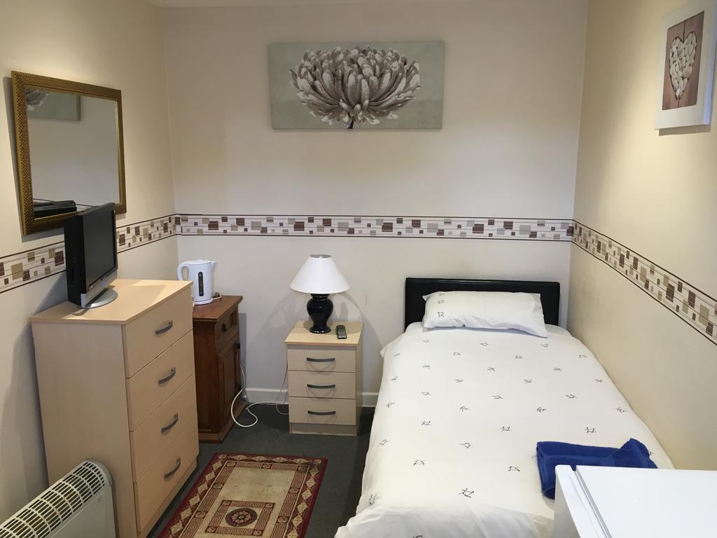 Duke Of Edinburgh Hotel Swindon Zewnętrze zdjęcie