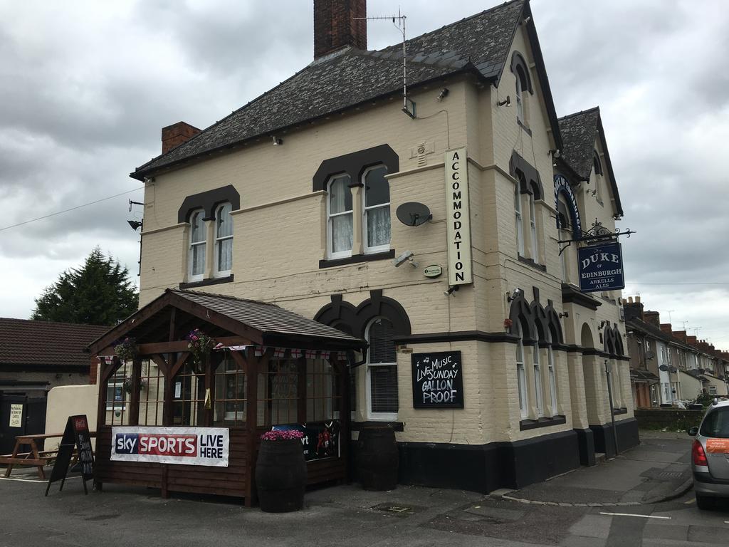 Duke Of Edinburgh Hotel Swindon Zewnętrze zdjęcie